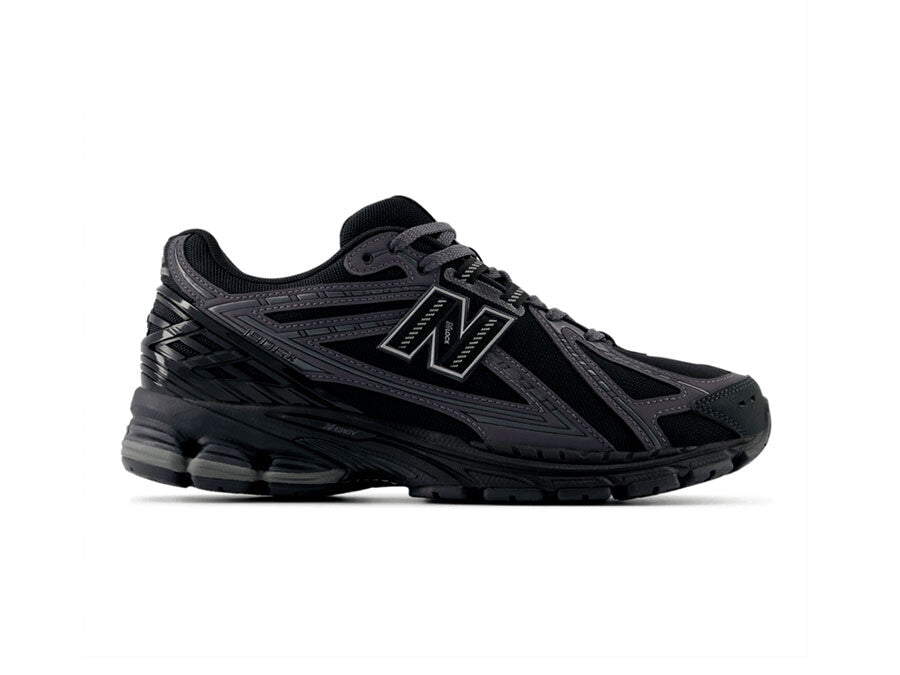 BASEMENT X NEW BALANCE 1906R TRIPLE BLACK