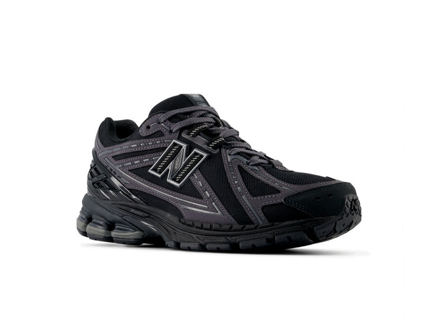 BASEMENT X NEW BALANCE 1906R TRIPLE BLACK