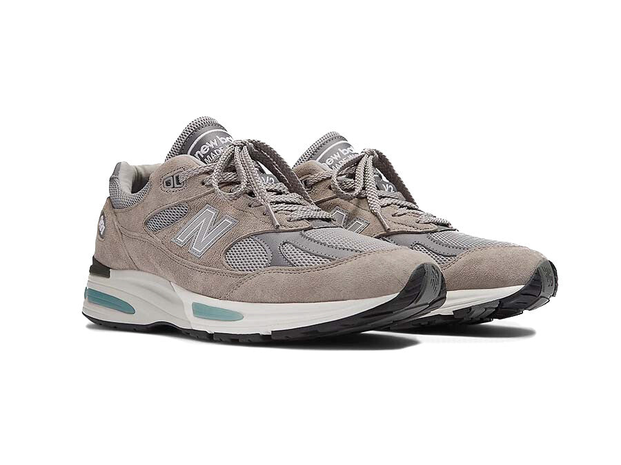 NEW BALANCE MADE IN UK 991V2 DOVE