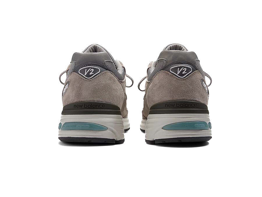 NEW BALANCE MADE IN UK 991V2 DOVE