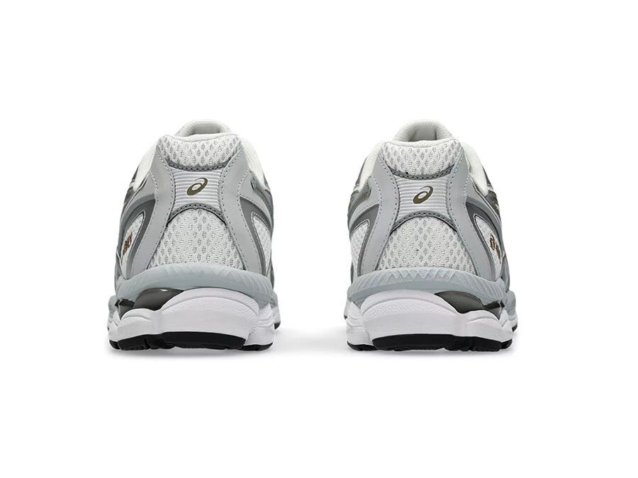 ASICS GEL-NYC 2055 CREMA PLATA PURA