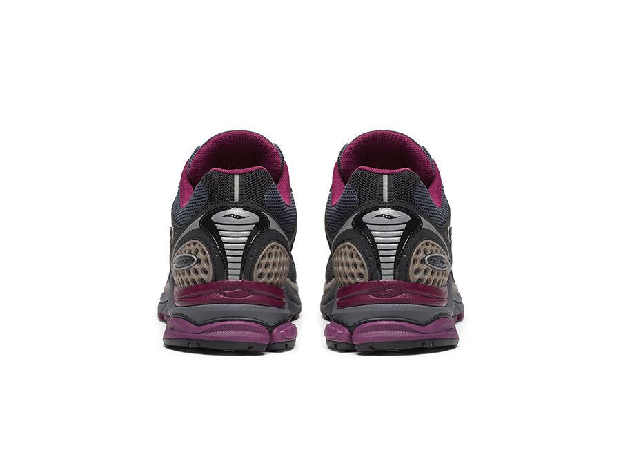 SAUCONY PROGRID TRIUMPH 4 GRIS OSCURO CIRUELA