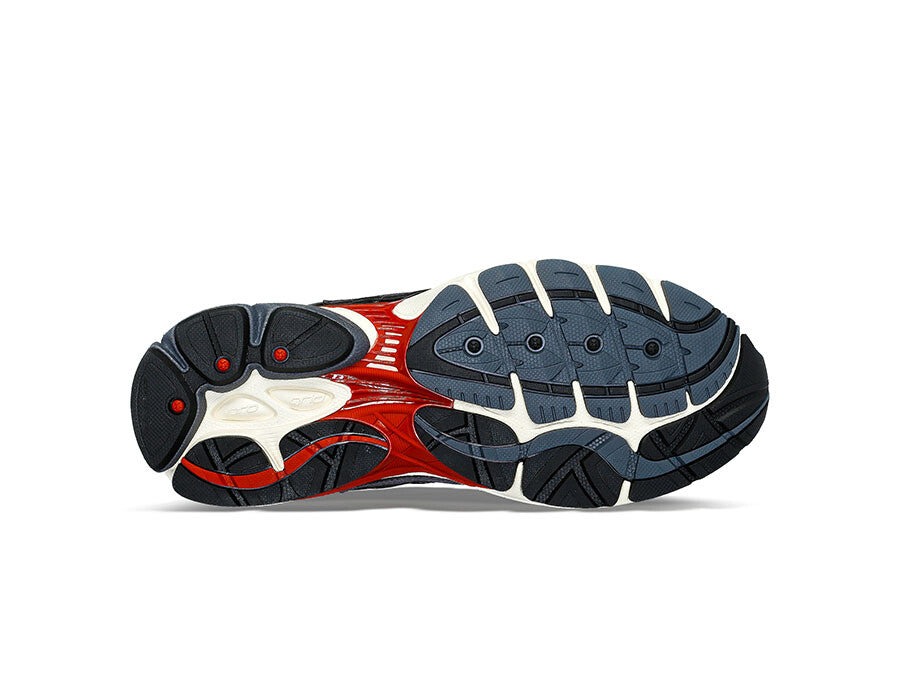 SAUCONY PROGRID OMNI 9 BLACK BROWN