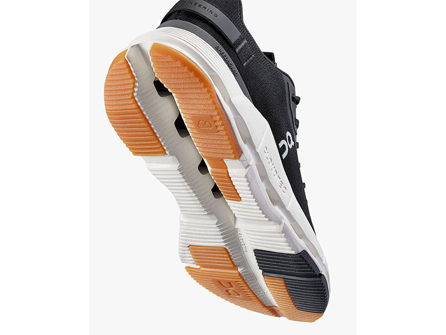 ON RUNNING CLOUDNOVA FORM 2 W BLACK IVORY