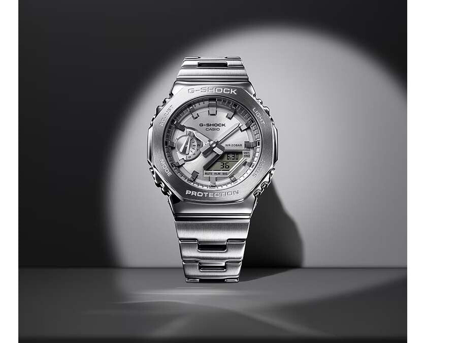 CASIO G-SHOCK GM-2110D-7AER