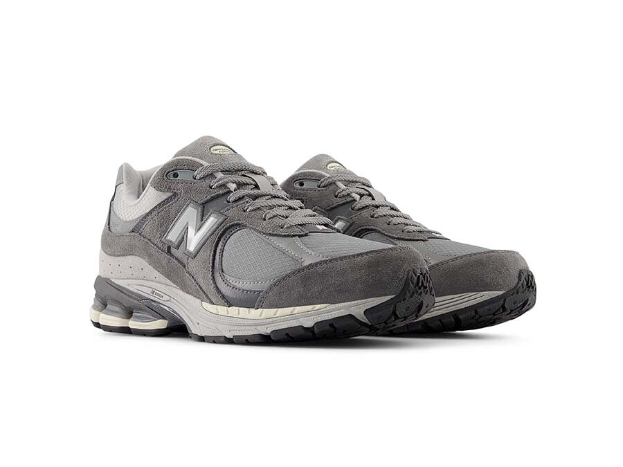 NEW BALANCE 2002R CASTLEROCK