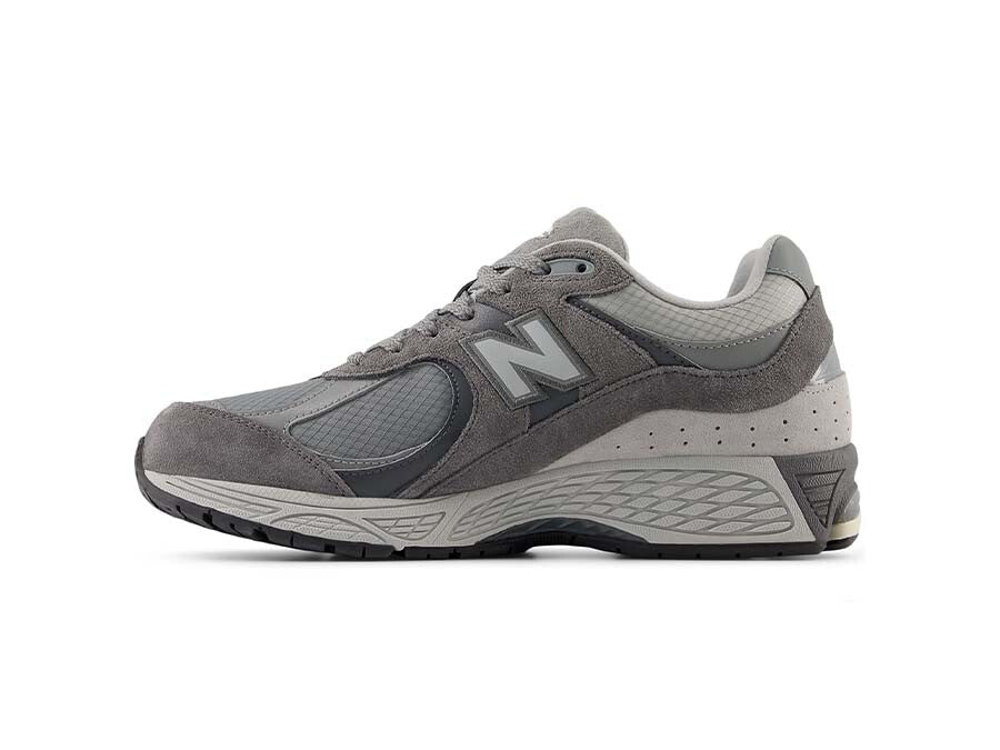 NEW BALANCE 2002R CASTLEROCK