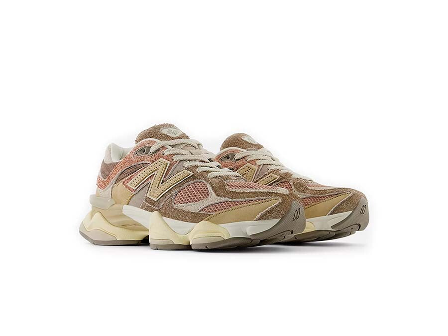 NEW BALANCE 9060 LANDSLIDE