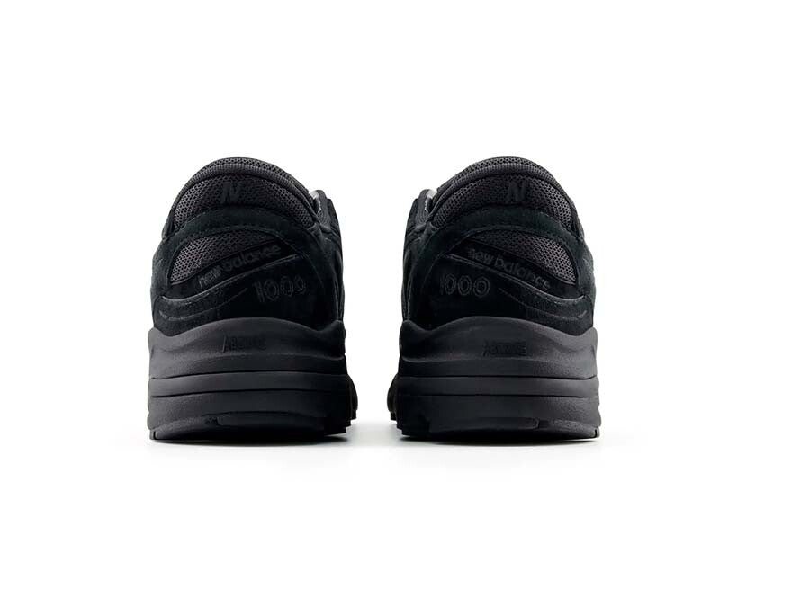 NEW BALANCE 1000 TRIPLE BLACK