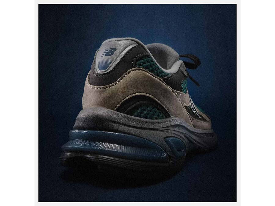 NEW BALANCE 2010 VINTAGE BROWN