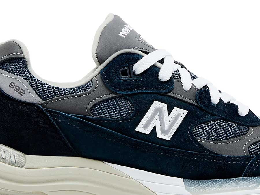 NEW BALANCE 992 MADE IN USA NAVY