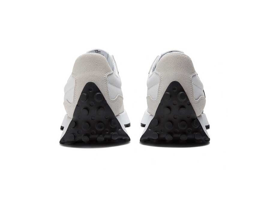 NEW BALANCE 327 WHITE BLACK