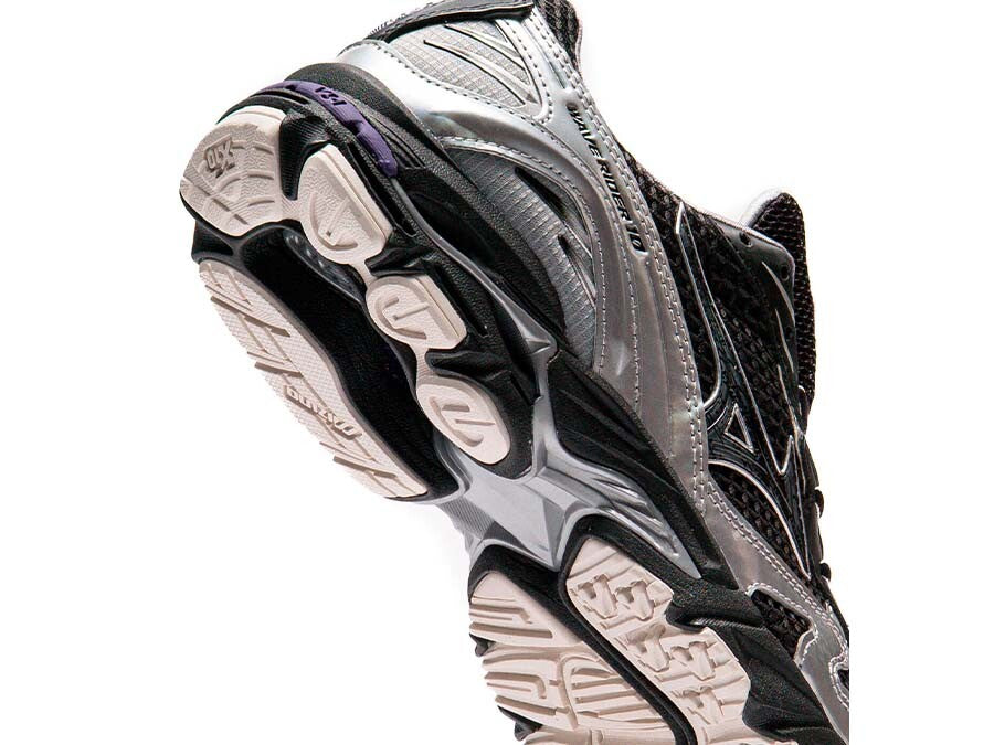 MIZUNO WAVE RIDER 10 BLACK BLACK SAND PURPLE HAZE