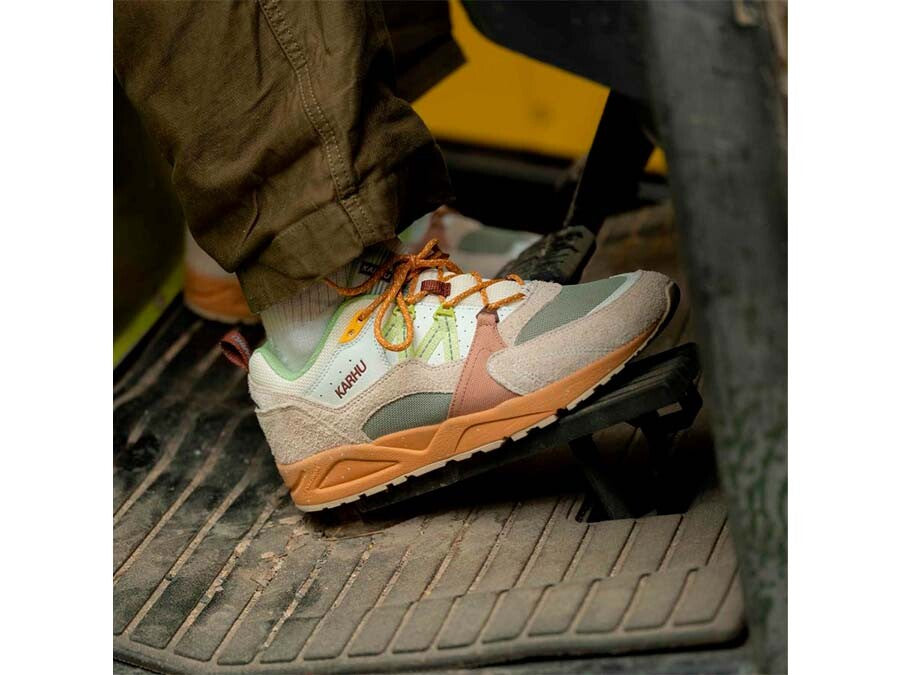 KARHU FUSION 2 TURTLEDOVE SHADOW LIME