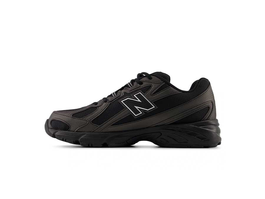 NEW BALANCE 740 BLACK