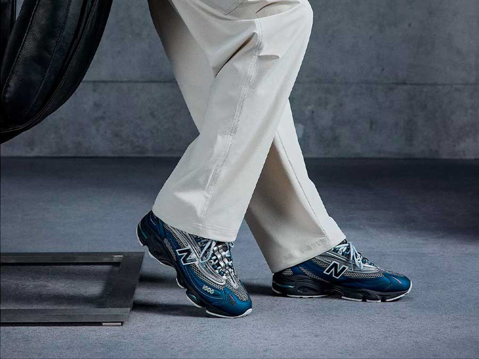 NEW BALANCE 1000 DEEP OCEAN