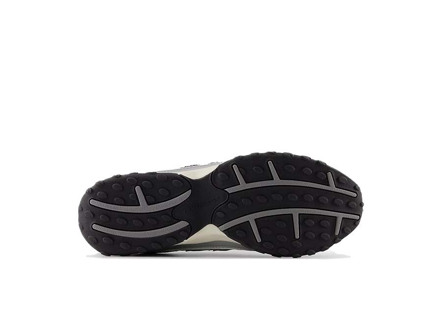 NEW BALANCE 204L SILVER METALLIC