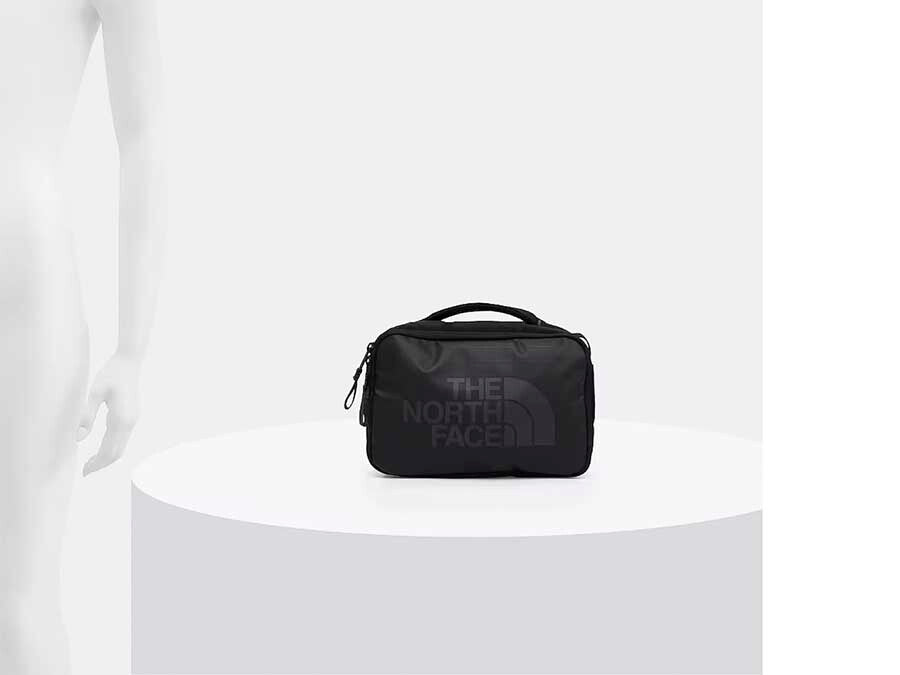 NECESER TNF BASE CAMP VOYAGER TOILETRY KIT BLACK