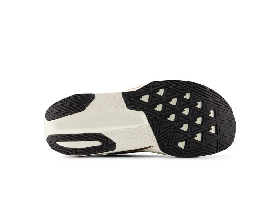 NEW BALANCE FUELCELL REBEL V5 ANGORA