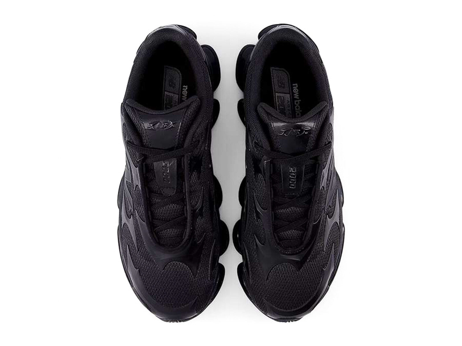 NEW BALANCE 2000 BLACK METALLIC