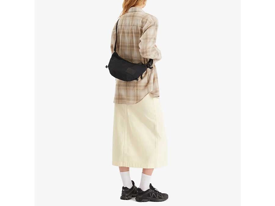 BOLSO TNF W NEVER STOP CROSSBODY BLACK