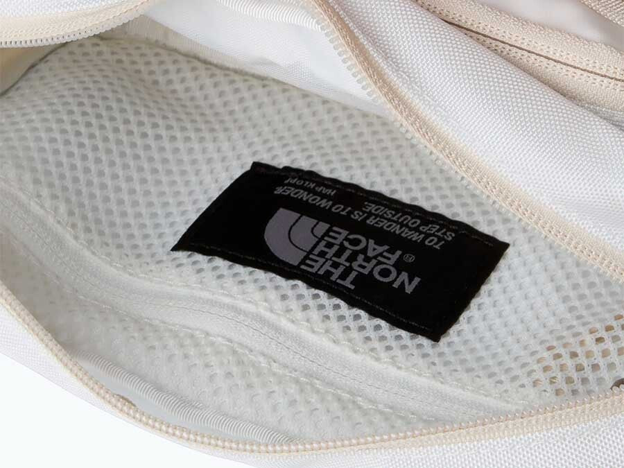 MOCHILA TNF BASE CAMP LUMBAR BASE CAMP WHITE ASH