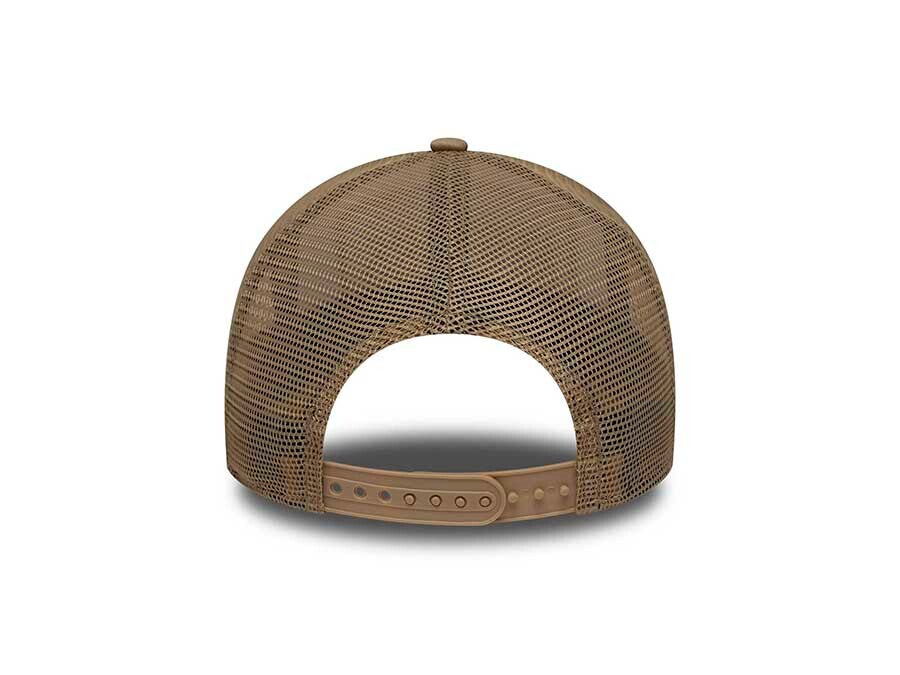 GORRA NEW ERA LOCATION PATCH TRUCKER NEWERA CAMWHI