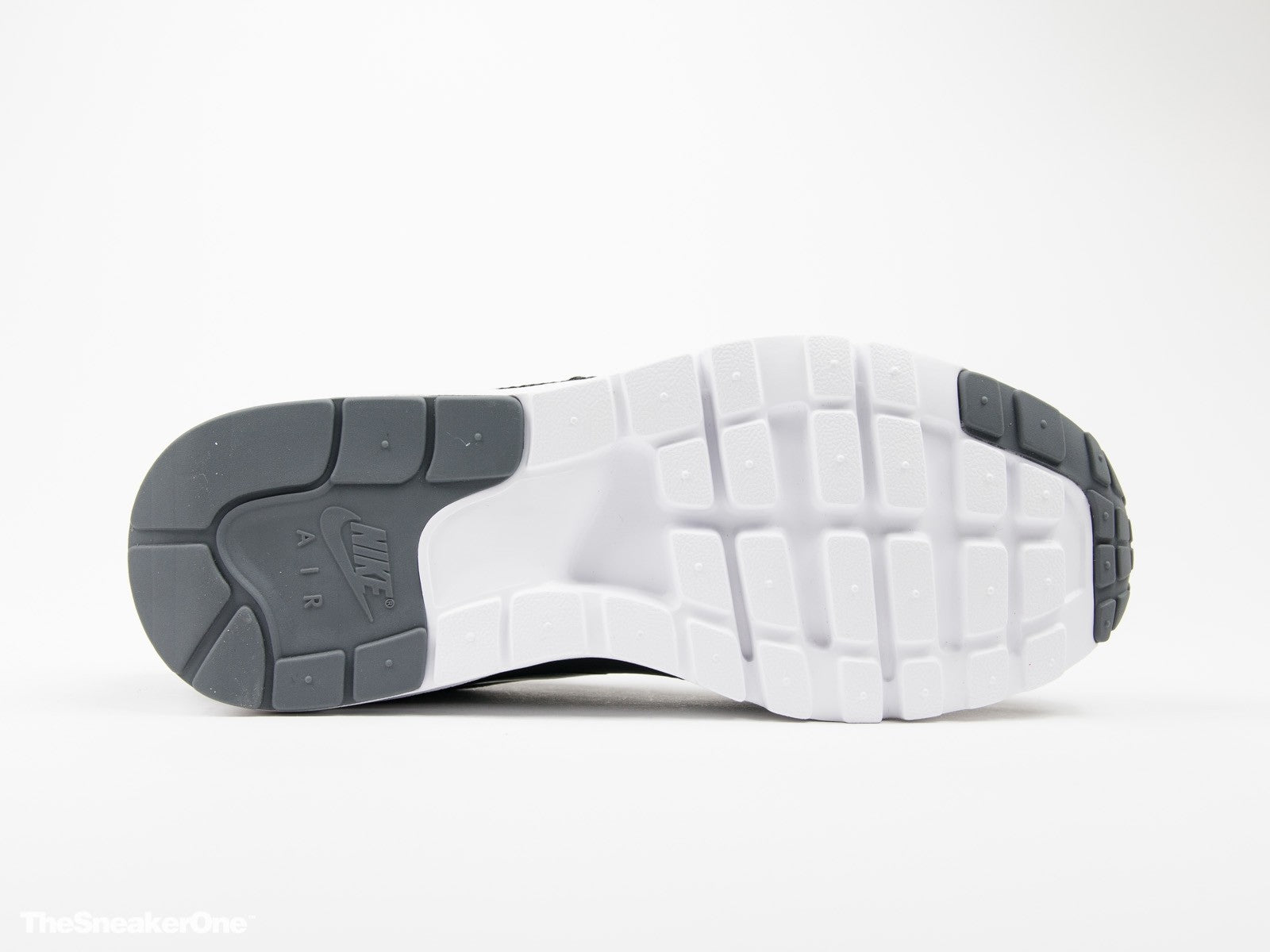 ZAP. AIR MAX 1 ULTRA ESSENTIAL