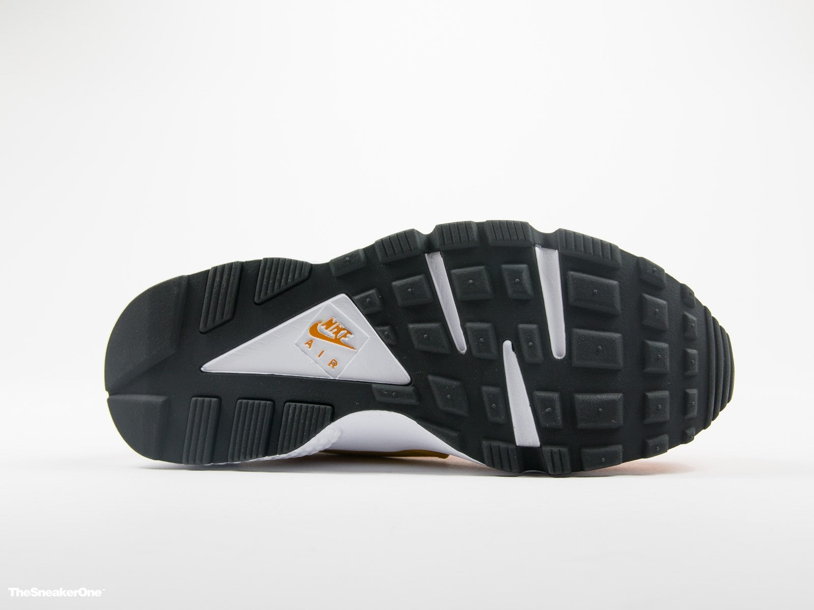 ZAP. NIKE AIR HUARACHE RUN SHOE