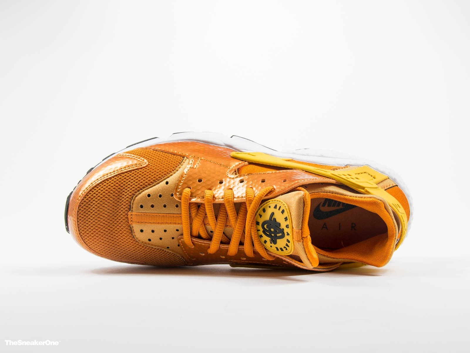 ZAP. NIKE AIR HUARACHE RUN SHOE