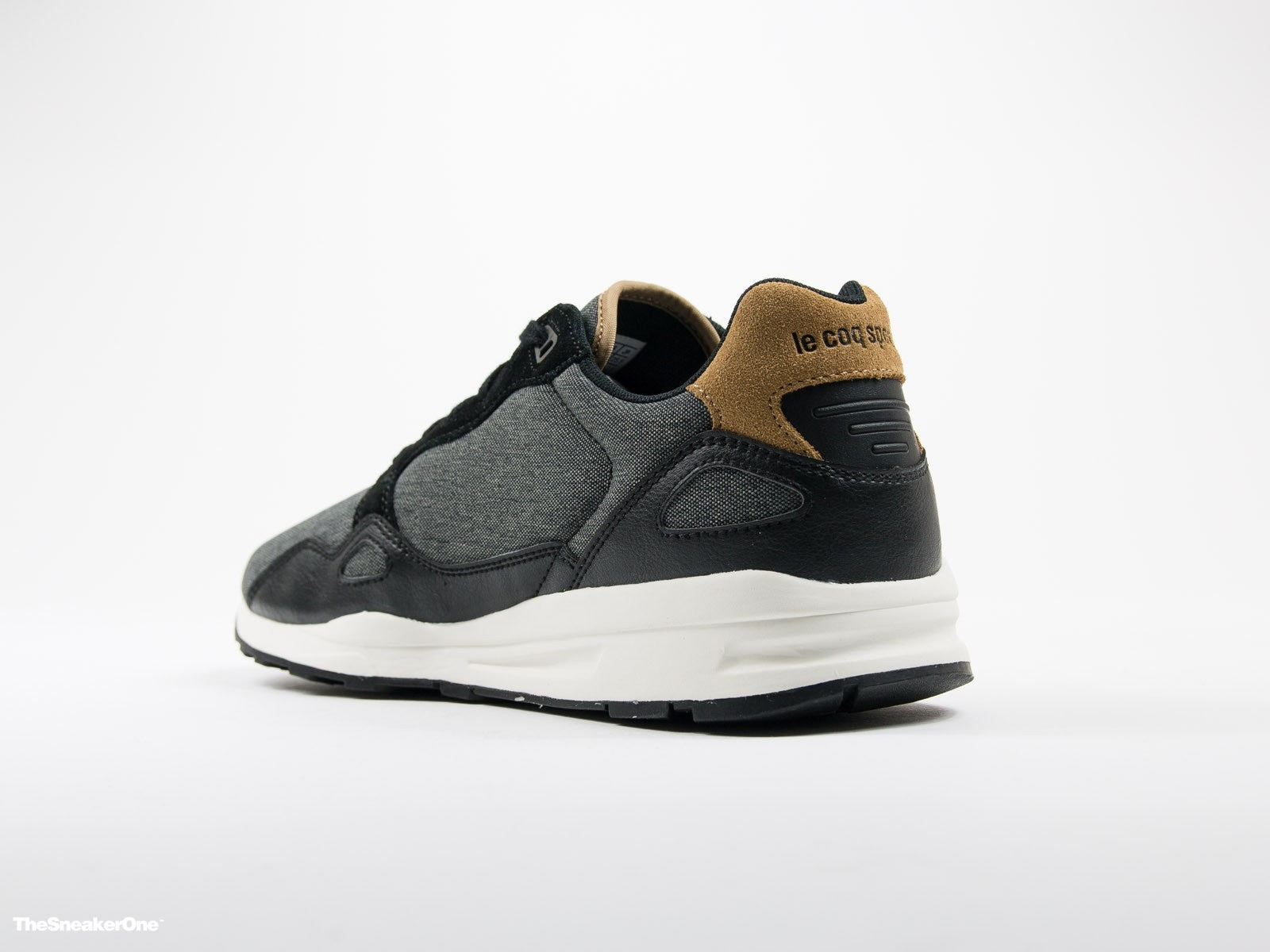 LE COQ SPORTIF LCS R900 2 TONES