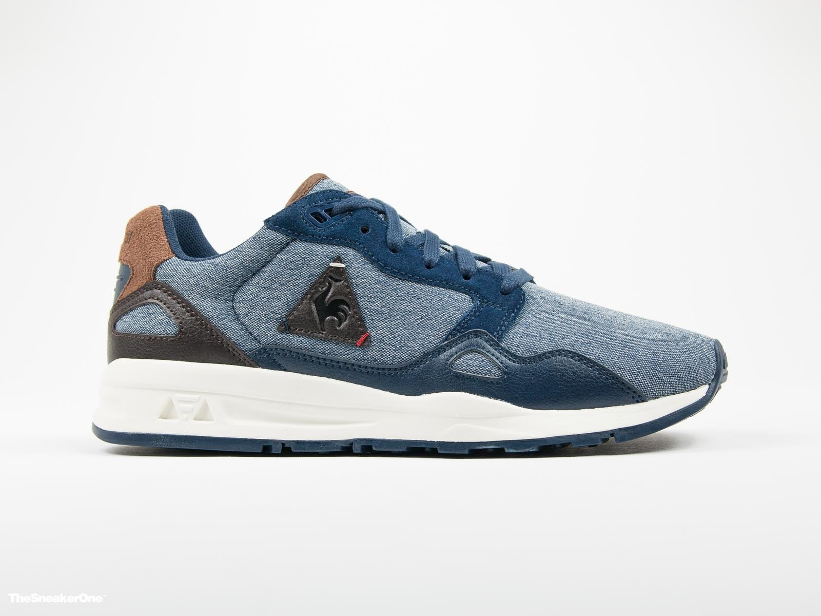 LE COQ SPORTIF LCS R900 2 TONES