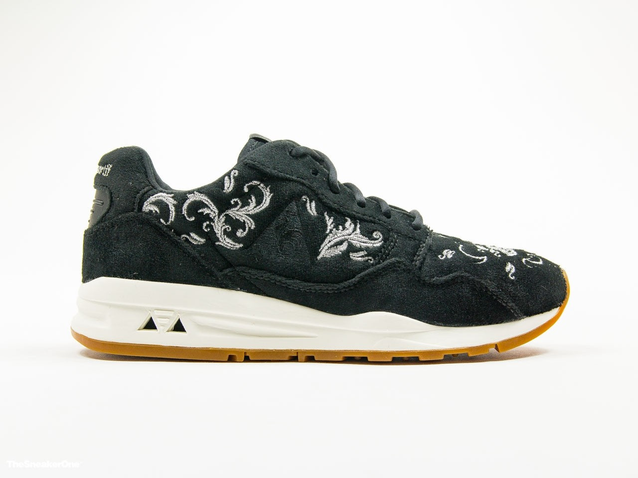 LE COQ SPORTIF LCS R900 W EMBROIDERY BLACK SILVER