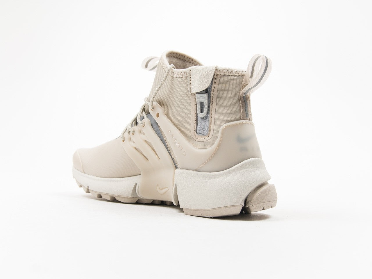 WOMEN'S NIKE AIR PRESTO MID-TOP UTILITY SHOE