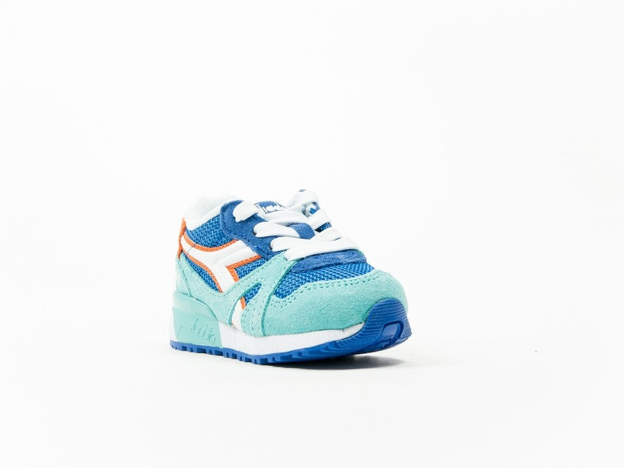 DIADORA N9000 I