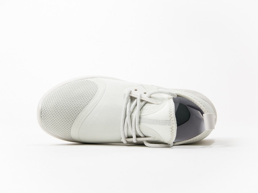 NIKE LUNARCHARGE ESSENTIAL WMNS