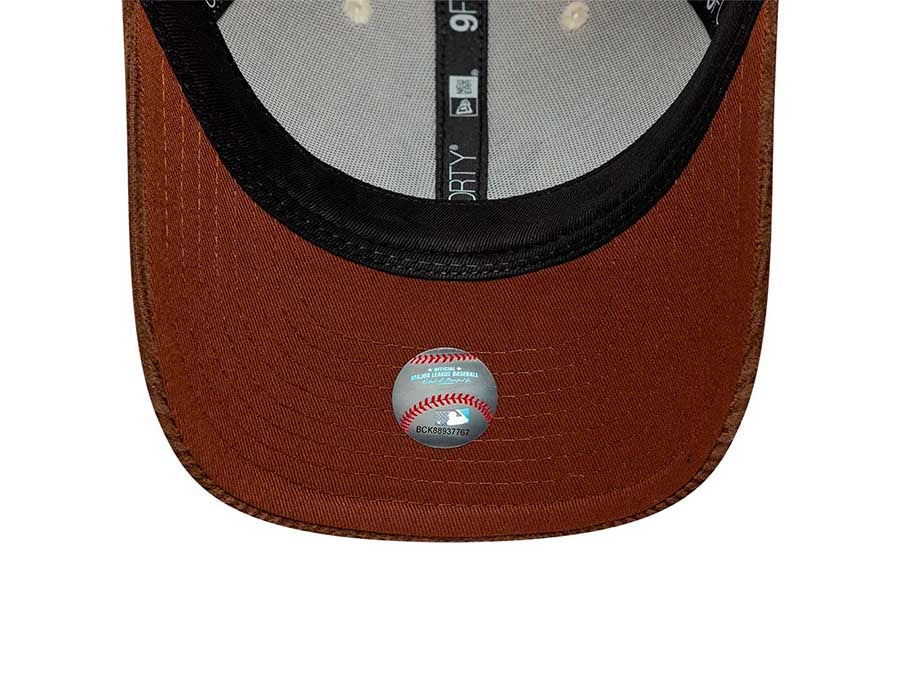 Gorra New Era 940MC Cord MC NY Yankees LTC DAU