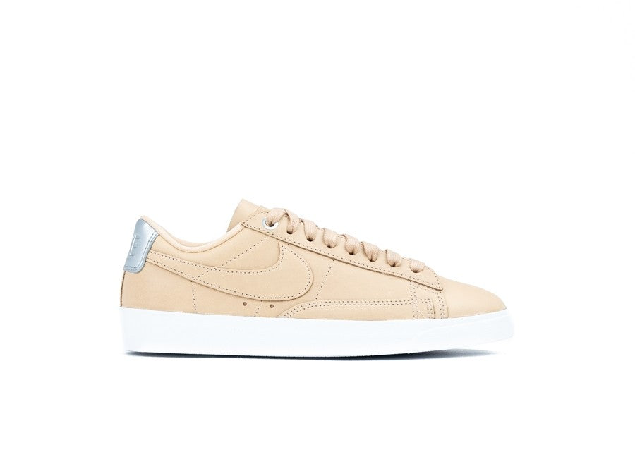NIKE BLAZER LOW SE PREMIUM WOMEN  VACHETTA TAN VAC