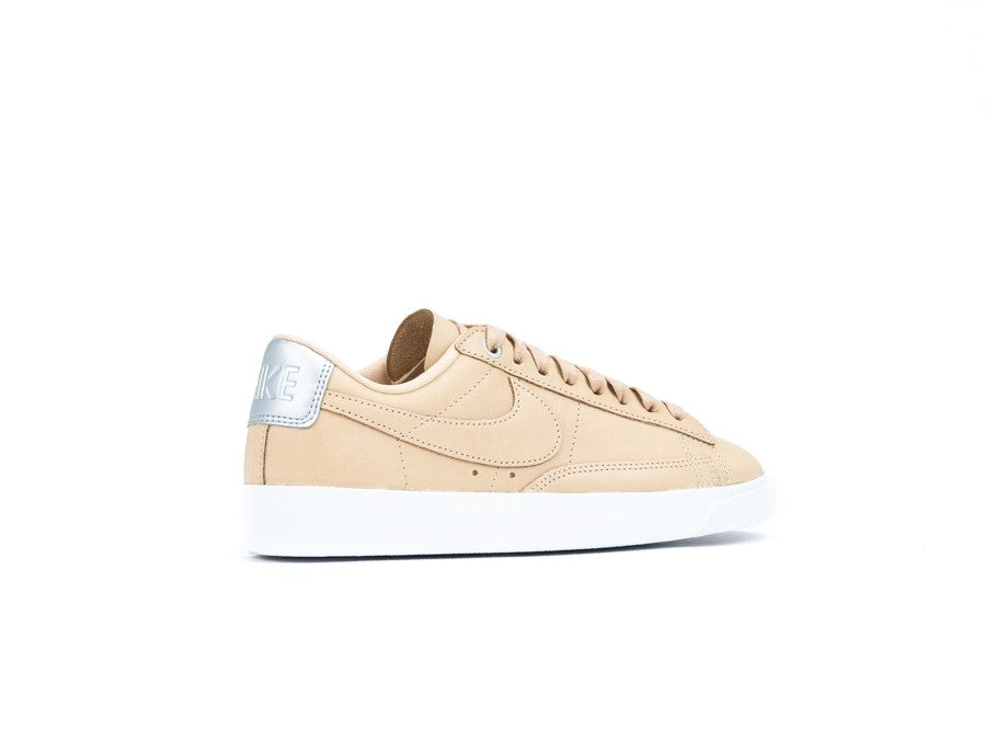 NIKE BLAZER LOW SE PREMIUM WOMEN  VACHETTA TAN VAC