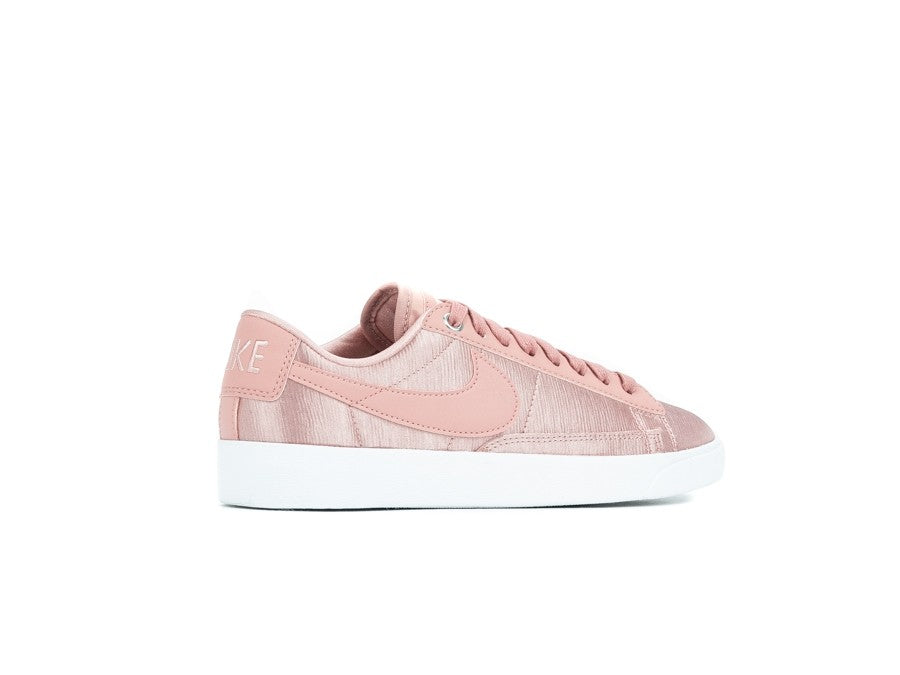 NIKE BLAZER LOW SE WOMEN  RUST PINK RUST PINK-WHIT