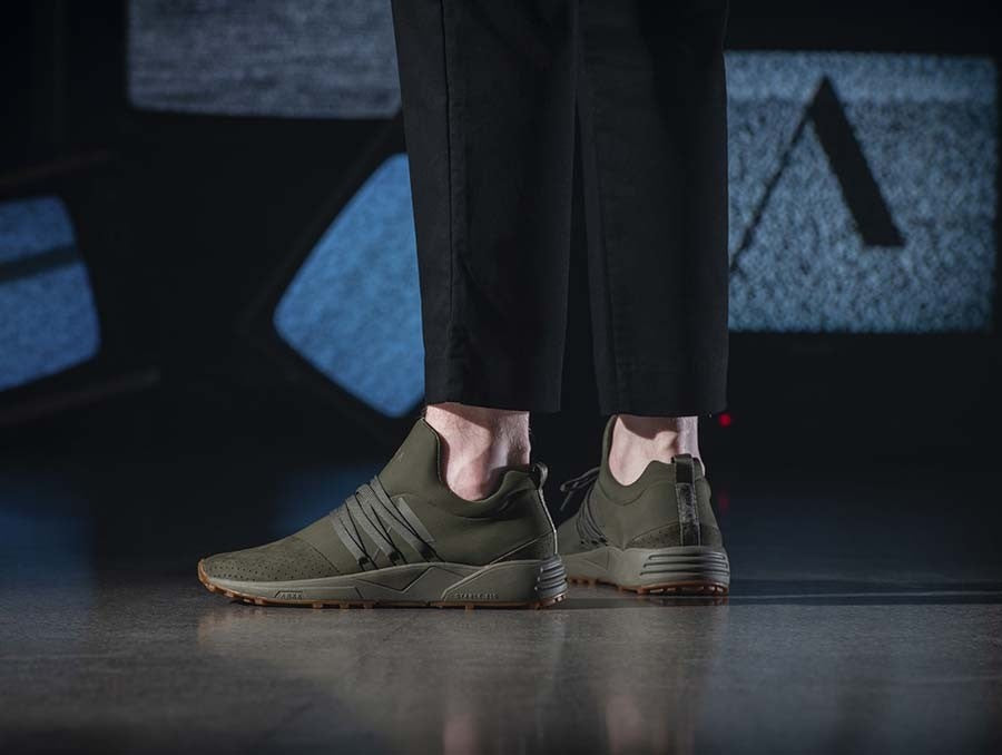 ARKK RAVEN NUBUCK S-E15 VIBRAM