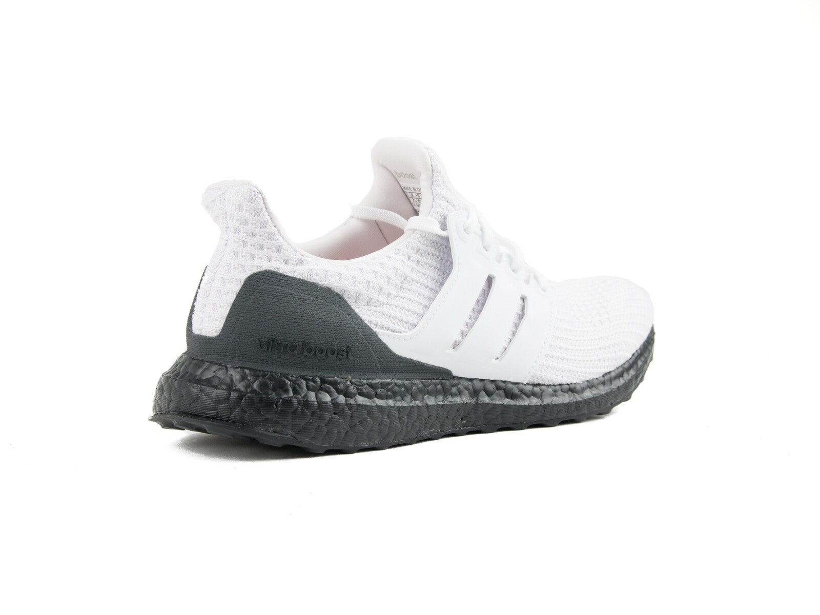 ADIDAS ULTRABOOST