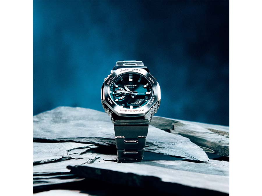 CASIO G-SHOCK GM-2110D-3A1ER