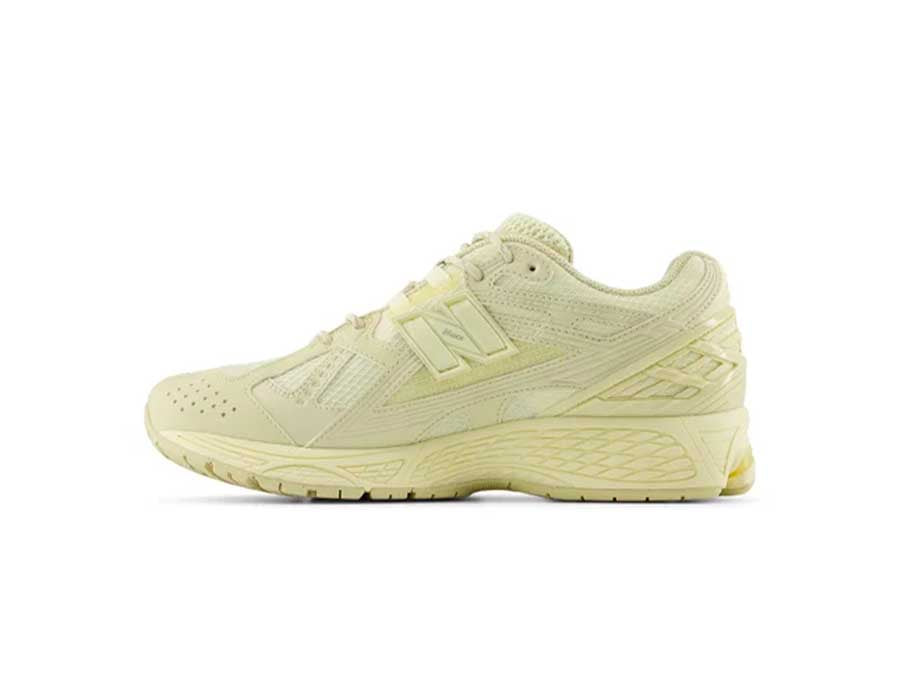 New Balance 1906R Beige