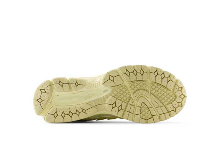 New Balance 1906R Beige
