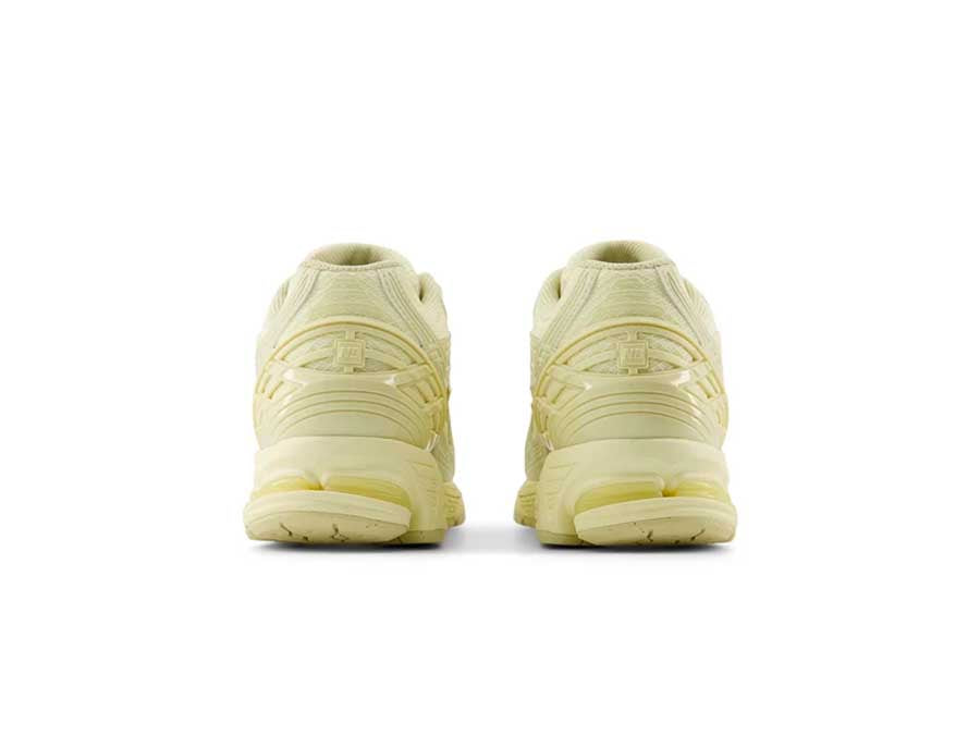 New Balance 1906R Beige