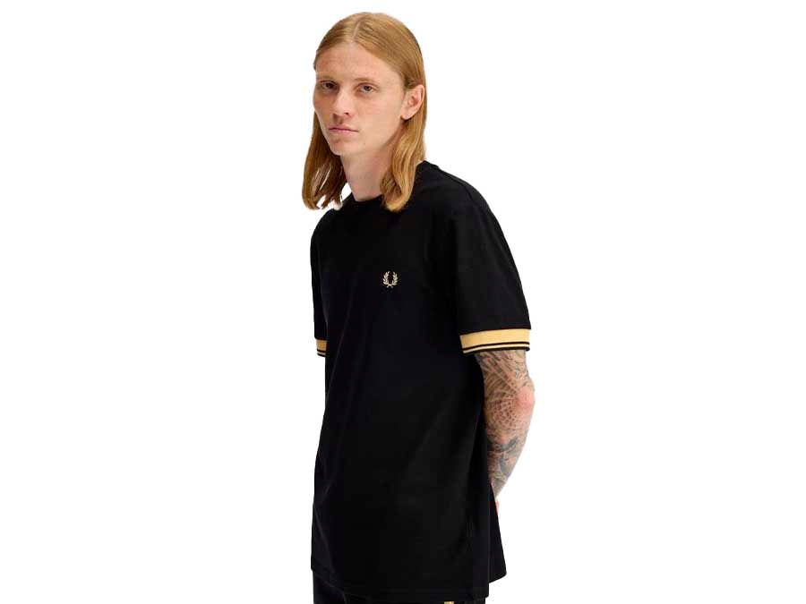 Camiseta Fred Perry Twin Tipped cuff Black Champagne