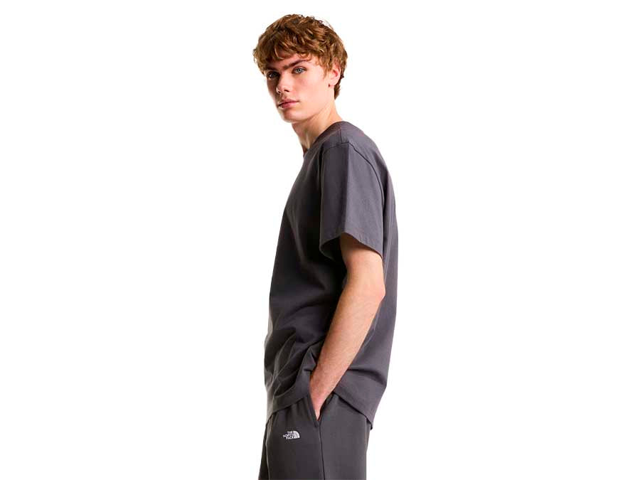 Camiseta TNF m Essential Center Logo Relaxed Short