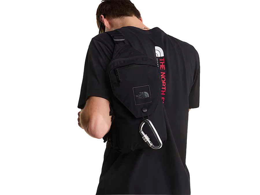 Camiseta TNF M Vertical Reg SS Tee-graphic TNF Bla