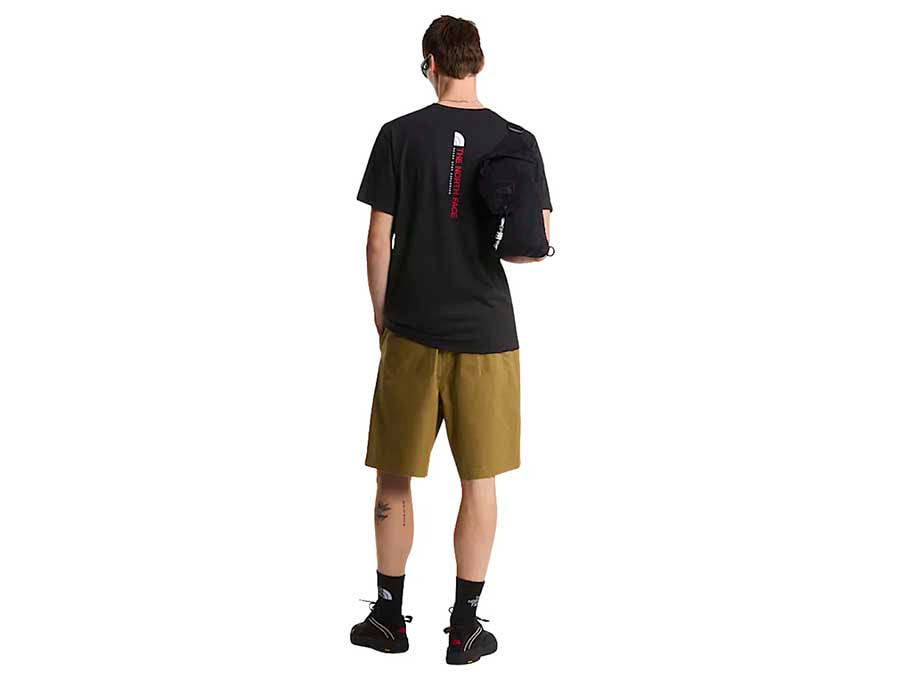 Camiseta TNF M Vertical Reg SS Tee-graphic TNF Bla